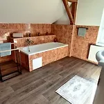 Thérése Locanda *