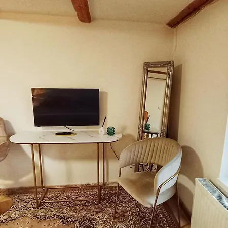 Han/Misafirhane Therese Petrovice (Usti nad Labem)